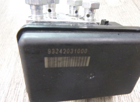 ABS pomp KTM 390 Duke