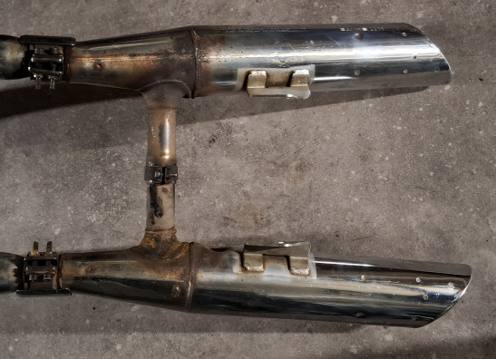 Uitlaat Suzuki VS 700 Intruder