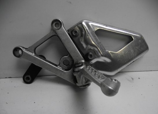 Main step holder left Aprilia RSV 1000