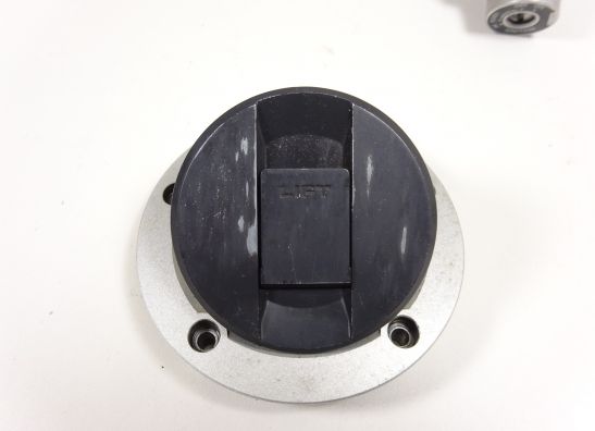 Schlosssatz Suzuki SV 1000