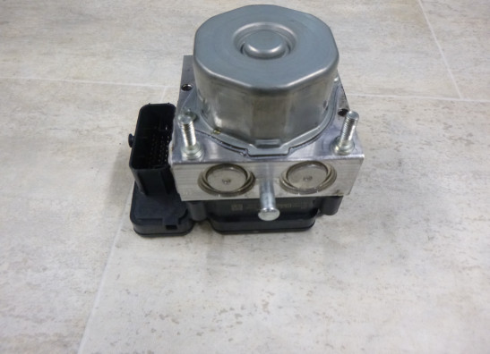 ABS pomp Ducati Multistrada 950