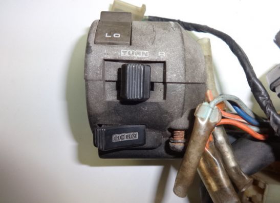 Stuurschakelaar links Honda VF 700  750 F