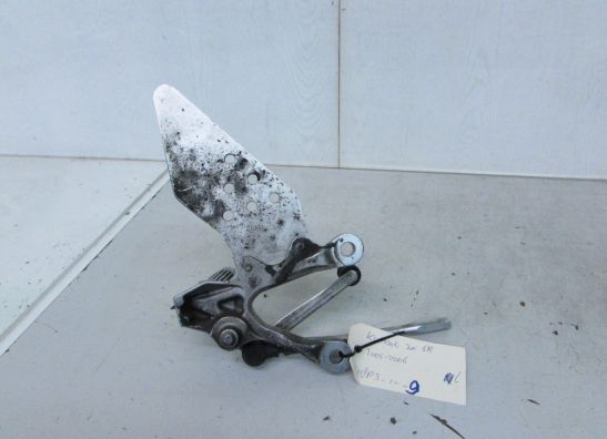 Fussrastetrager vorne links Yamaha YZF R1