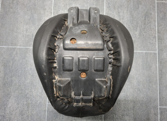 Zadel Honda VT 700 750