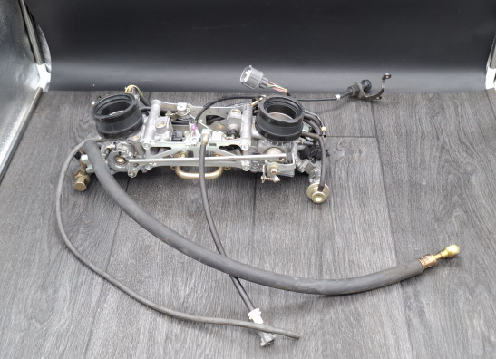 Gasklephuis Honda VTR 1000 SP