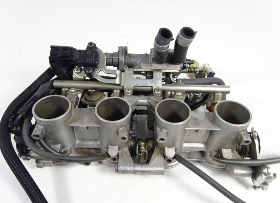 Gasklephuis Yamaha FZ6