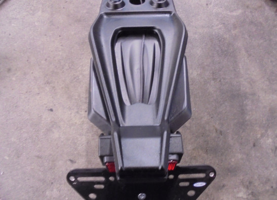 Kentekenplaathouder Benelli TRK 702