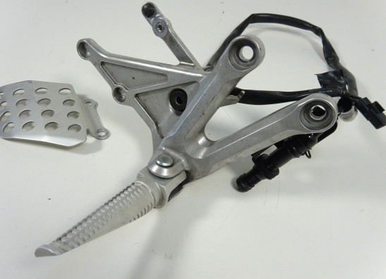 Main step holder right Honda CBR Fireblade