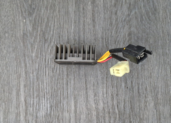 Spanningsregelaar Suzuki SV 650