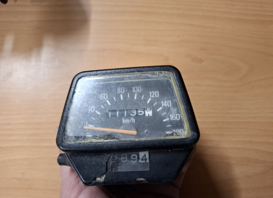 Meter Yamaha XT 600