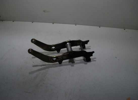 Link systeem achterveer Triumph 900 Daytona