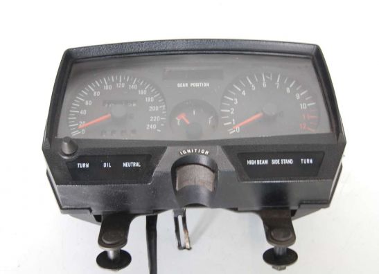 Teller Suzuki GS 550 ES