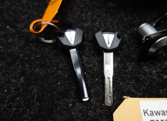 Schlosssatz Kawasaki Z 650