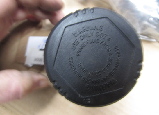 Front brake master cylinder  BMW F 800 R