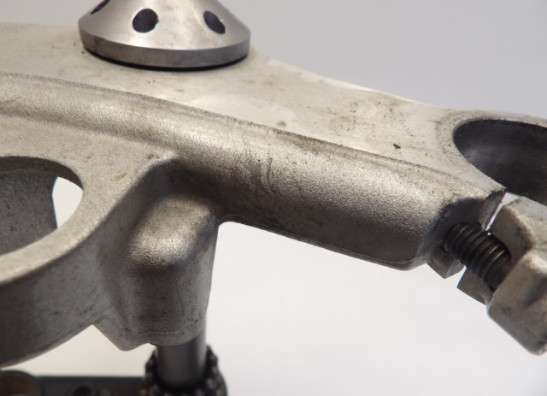 T stuk + kroonplaat Honda CBR 1100 XX