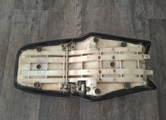 Zadel Yamaha FZR 1000