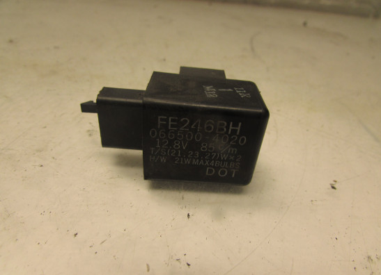 Relay Kawasaki ER 5