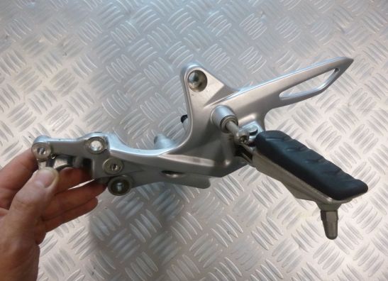 Main step holder left BMW F 800 S - ST