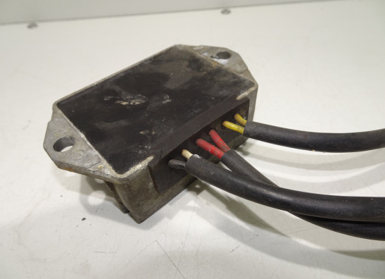 Regulator rectifier  Ducati monster 900