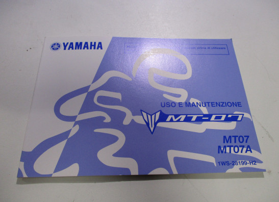 Manuel Yamaha MT 07