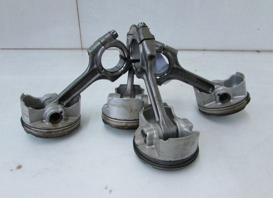 Kolbenkit Kolben Satz Suzuki GSR 750