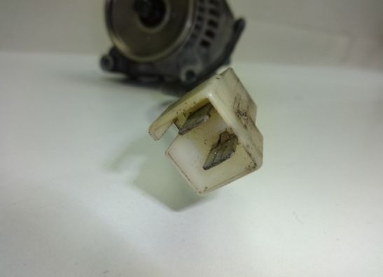 Generator Yamaha YZF 750