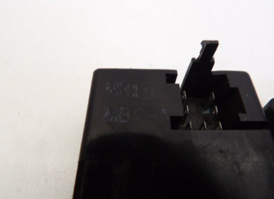 Relay Honda VF 700  750 C Magna