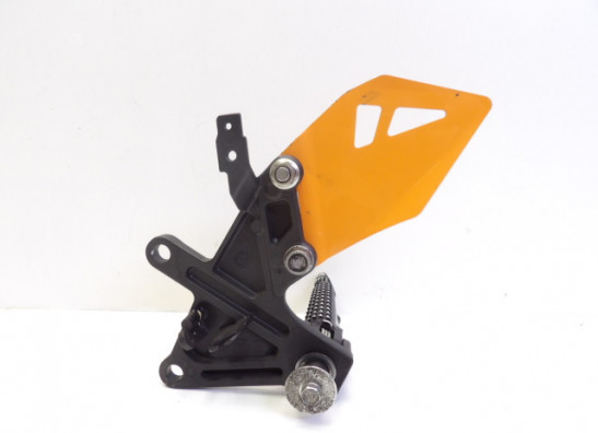 Main step holder right Kawasaki ZX 10 R