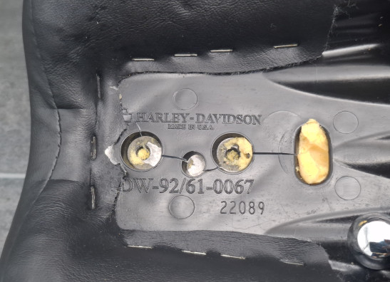 Buddy zadel Harley Davidson FLSTN Deluxe