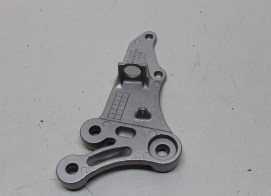 Main step holder right Suzuki GSX R 600