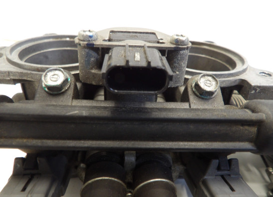 Gasklephuis Honda CBF 1000