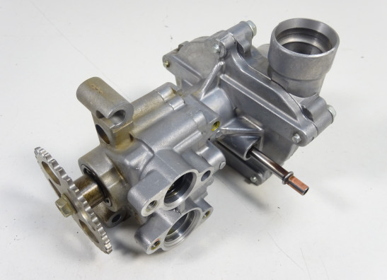 Water pump Yamaha FZ1