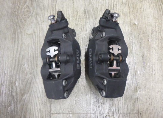 Bremssattel Bremszangen vorne BMW R 1200 R 2011