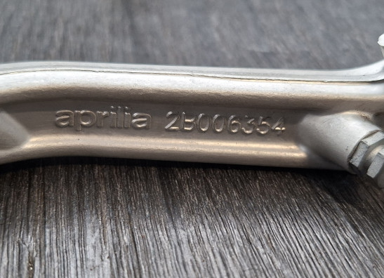 Rempedaal Aprilia Tuono 660