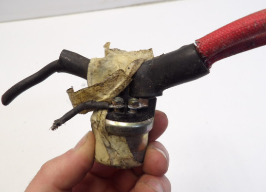 Startmotor relais Yamaha FZR 400