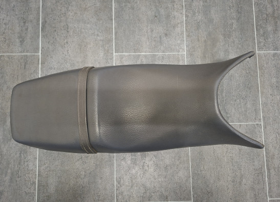 Zadel Honda CBR 600 F