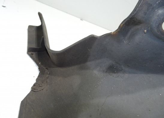 Cowl V shape under Honda ST 1100 Pan European