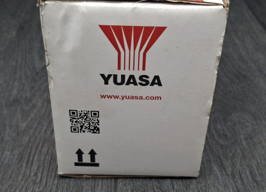 Accu Suzuki GS 400 E