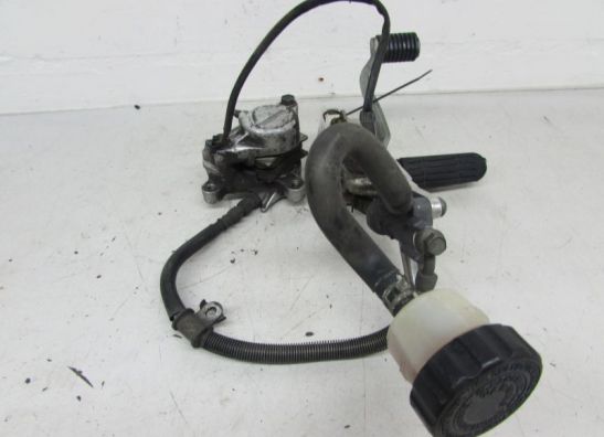 Main step holder right Yamaha FZR 600