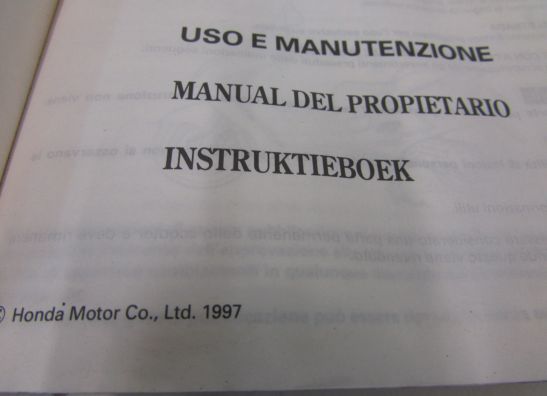 Instructieboekje Honda Fes 250