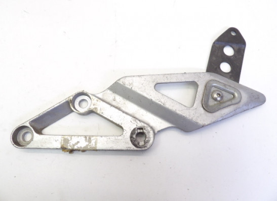 Fussrastetrager vorne links Suzuki GSX R 600