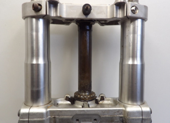 Voorpoten compleet Ducati Monster S4