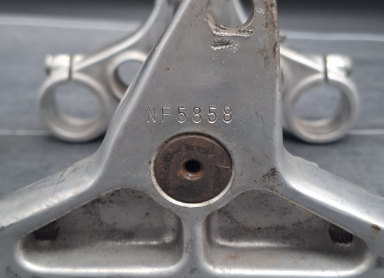 Gabelbrucke Harley Davidson Sportster