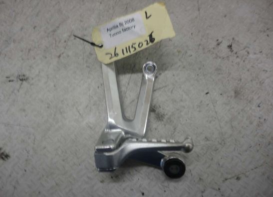 Soziusfussraste links Aprilia Tuono 1000