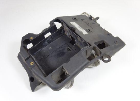 Batterie befestigung Ducati 749  999