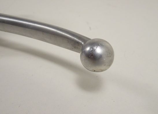 Rempomp achter Suzuki Burgman 650