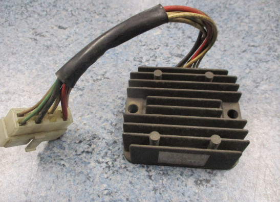 Spanningsregelaar Yamaha XS 400