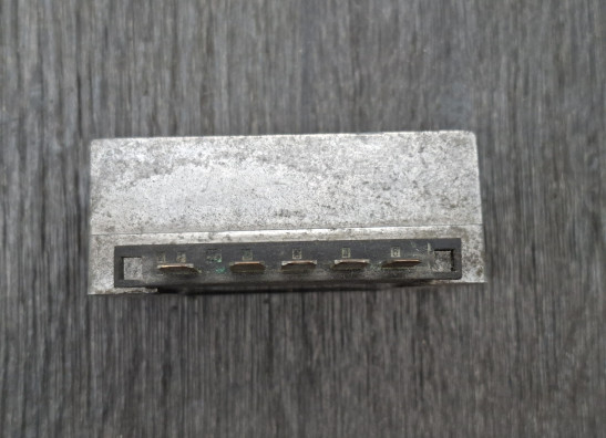 Spanningsregelaar Suzuki GS 700