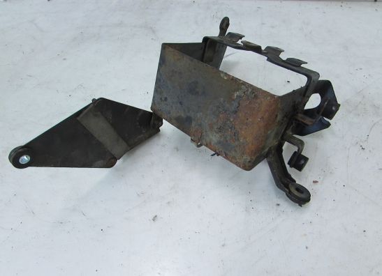 Batterie befestigung Suzuki GSX F 1100