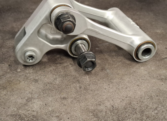 Link systeem achterveer Husqvarna Vitpilen 701 